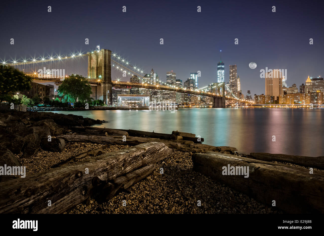 Brooklyn bridge and Dumbo Park at night. Stock Photo