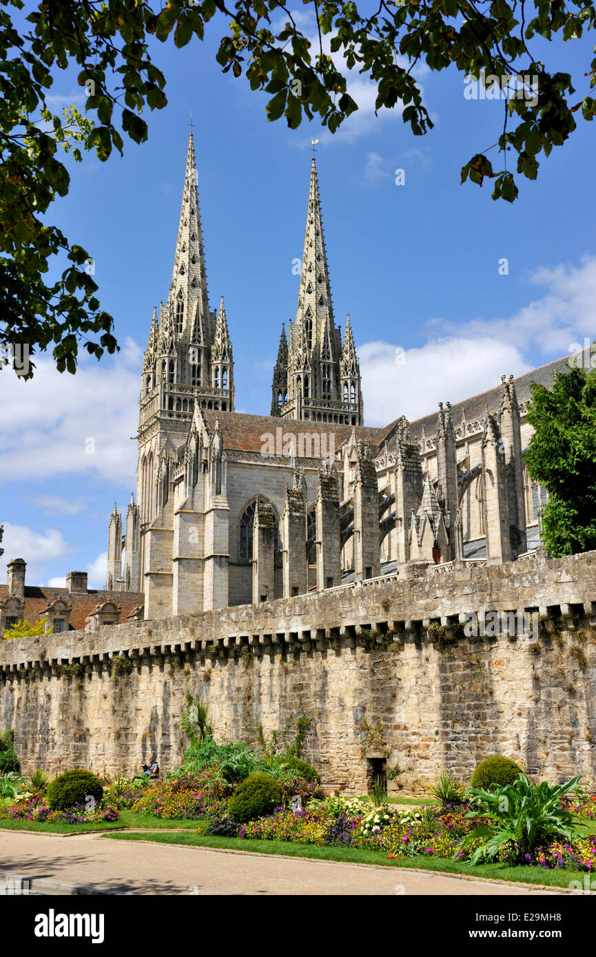 France, Finistere, Quimper, old ramparts on Bvd Amiral de Kerguelen and Saint Corentin Cathedral Stock Photo