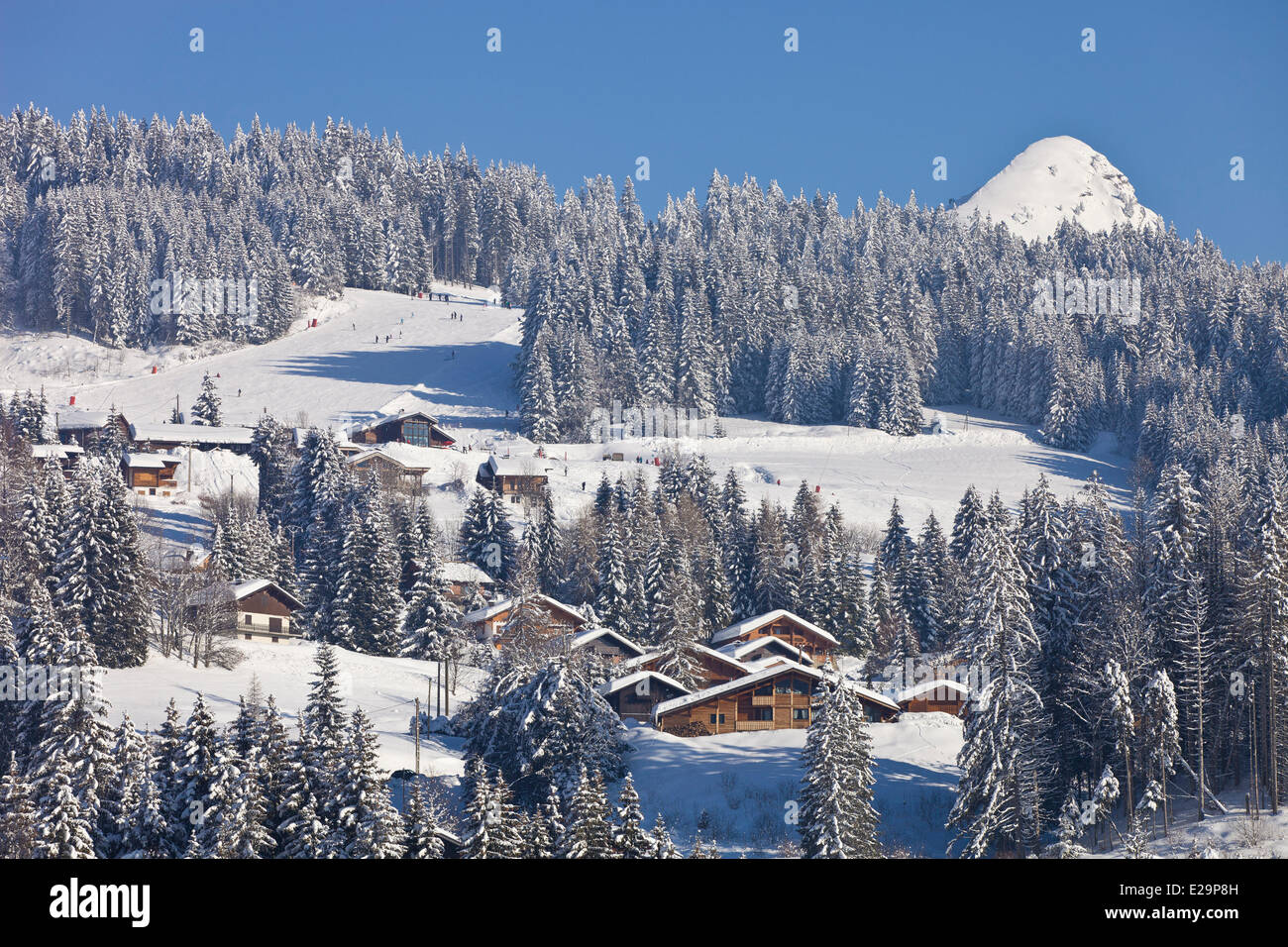 France, Haute Savoie, Domaine des Portes du Soleil skiing area, Les Gets Stock Photo