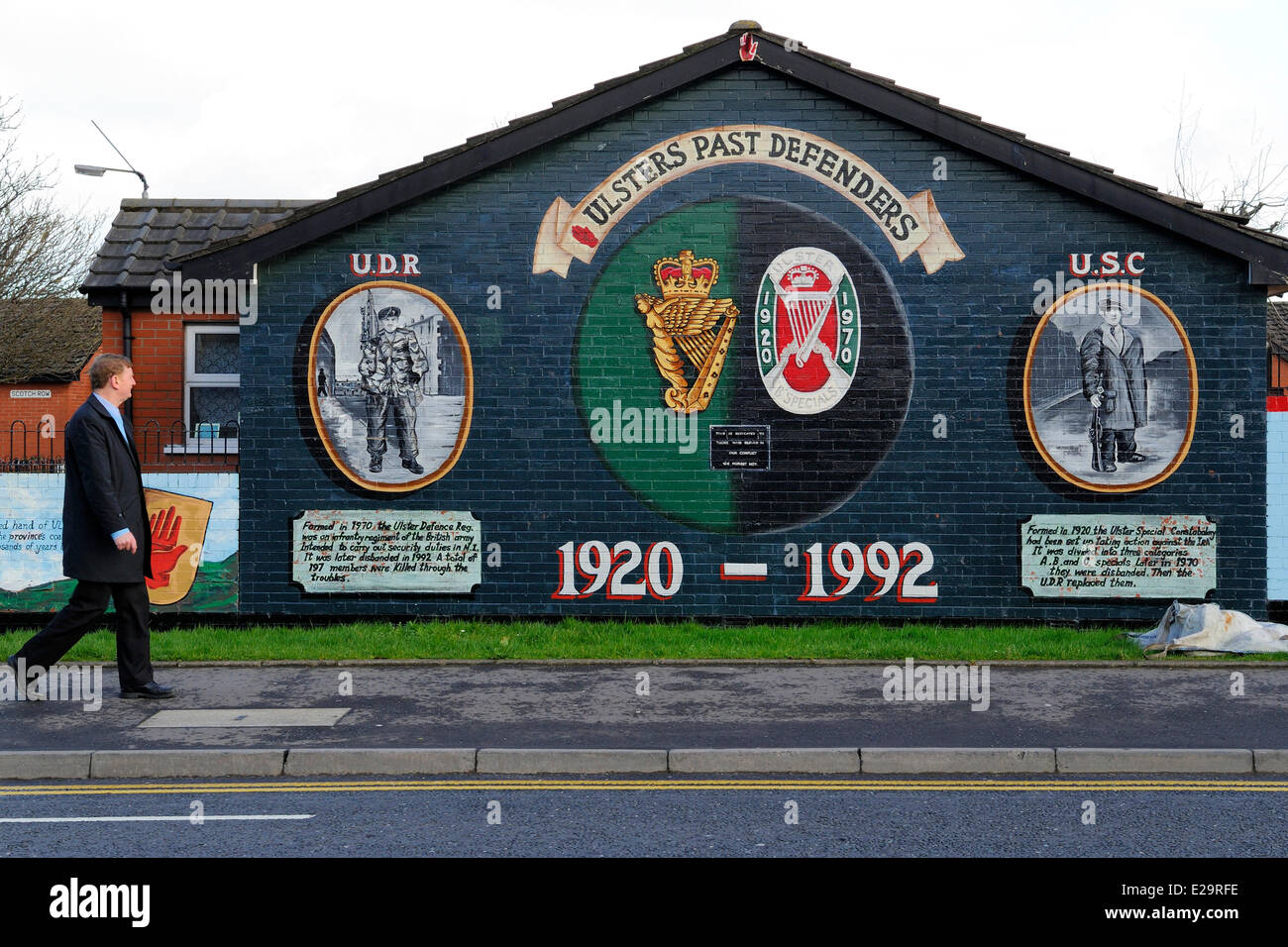 United Kingdom, Northern Ireland, East Belfast, protestant loyalist districts of Newtownards road, political wall paintings to Stock Photo