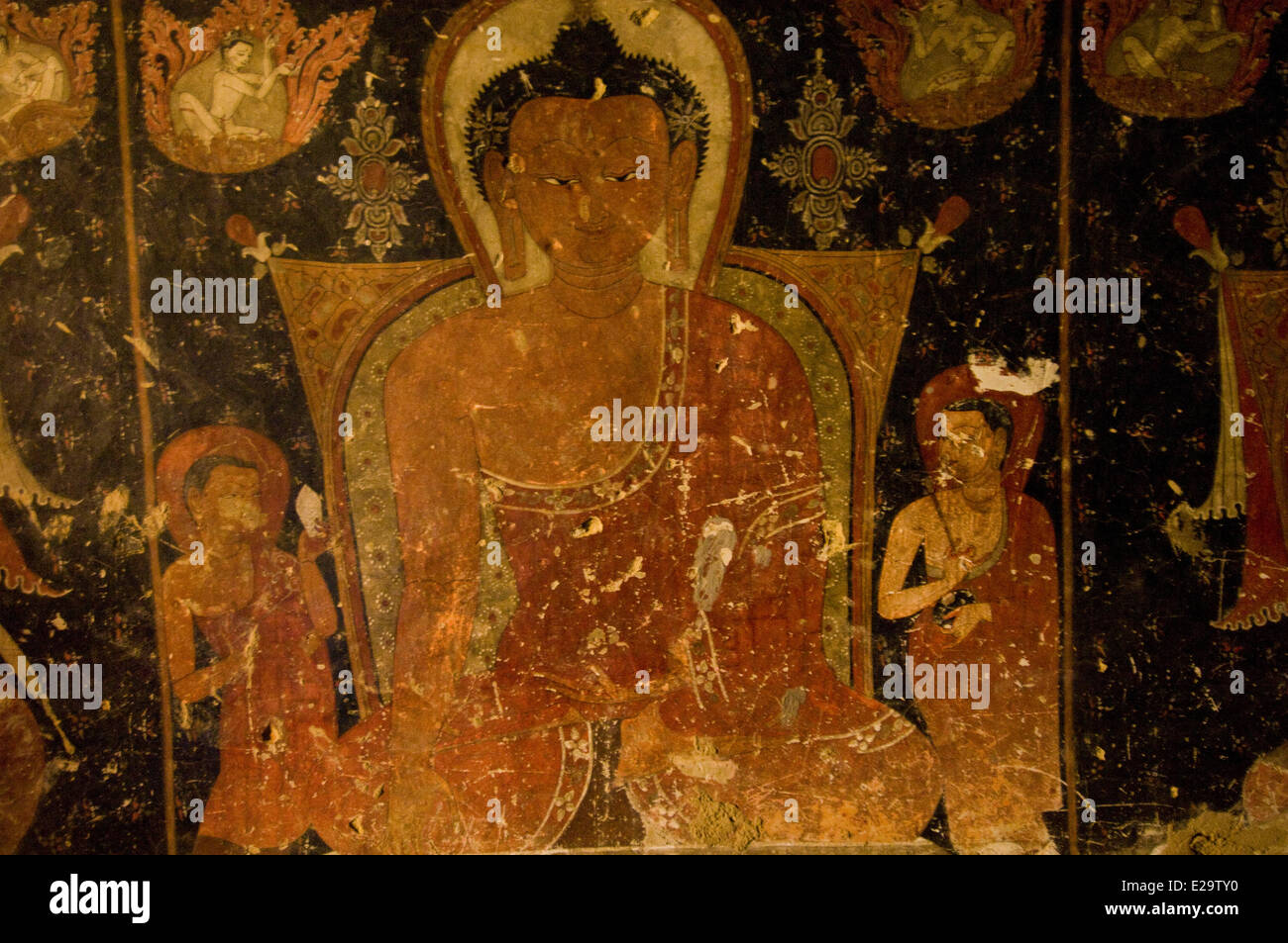 Nepal, Dhawalagiri Zone, Mustang District (former Kingdom of Lo), Yara, the old cave Monastery of Luri, of the kadampa school Stock Photo