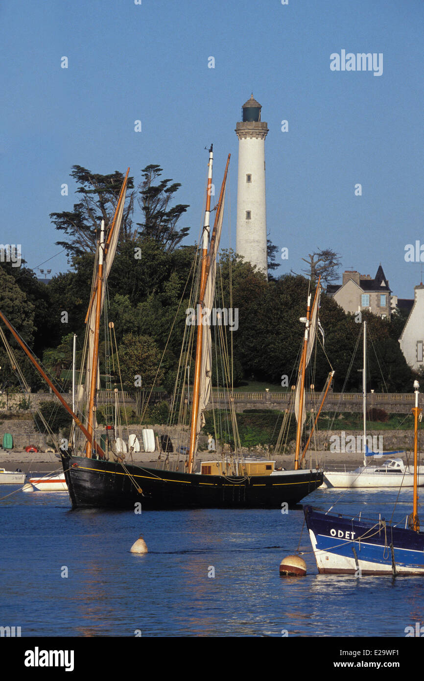 France, Finistere, Benodet, Corentin old ship at anchor, Odet river Stock Photo