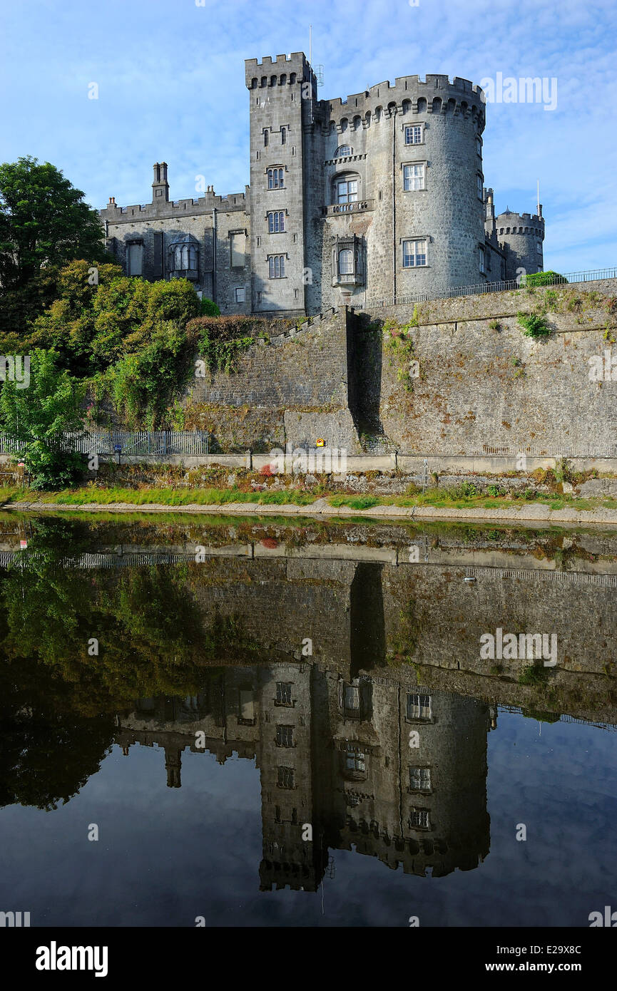 Kilkenny castle ireland hi-res stock photography and images - Alamy