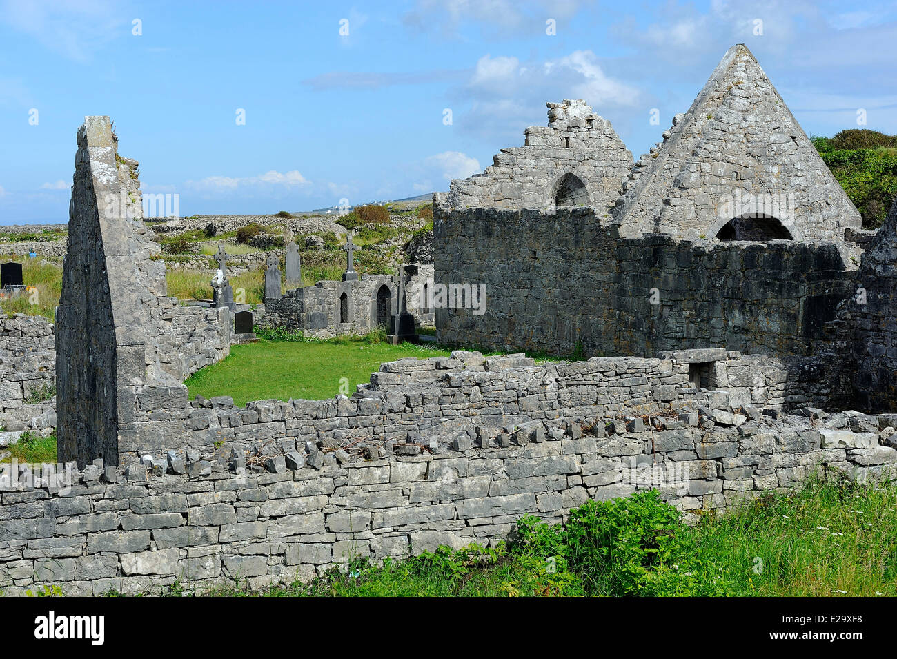 Ireland, County Galway, Aran Islands, Inishmore, Seven churches (Na