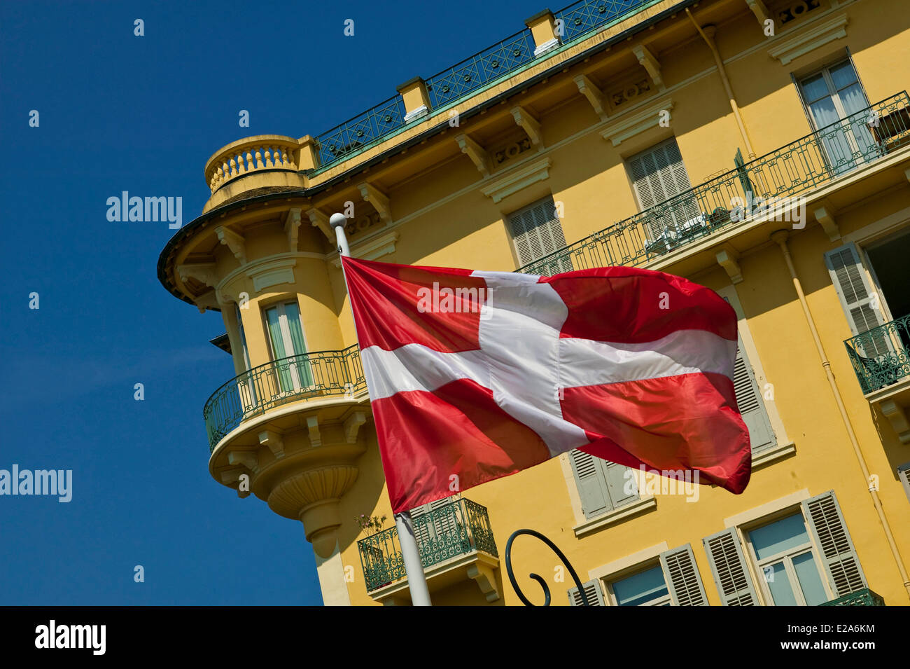 Aix les bains balcony hires stock photography and images Alamy