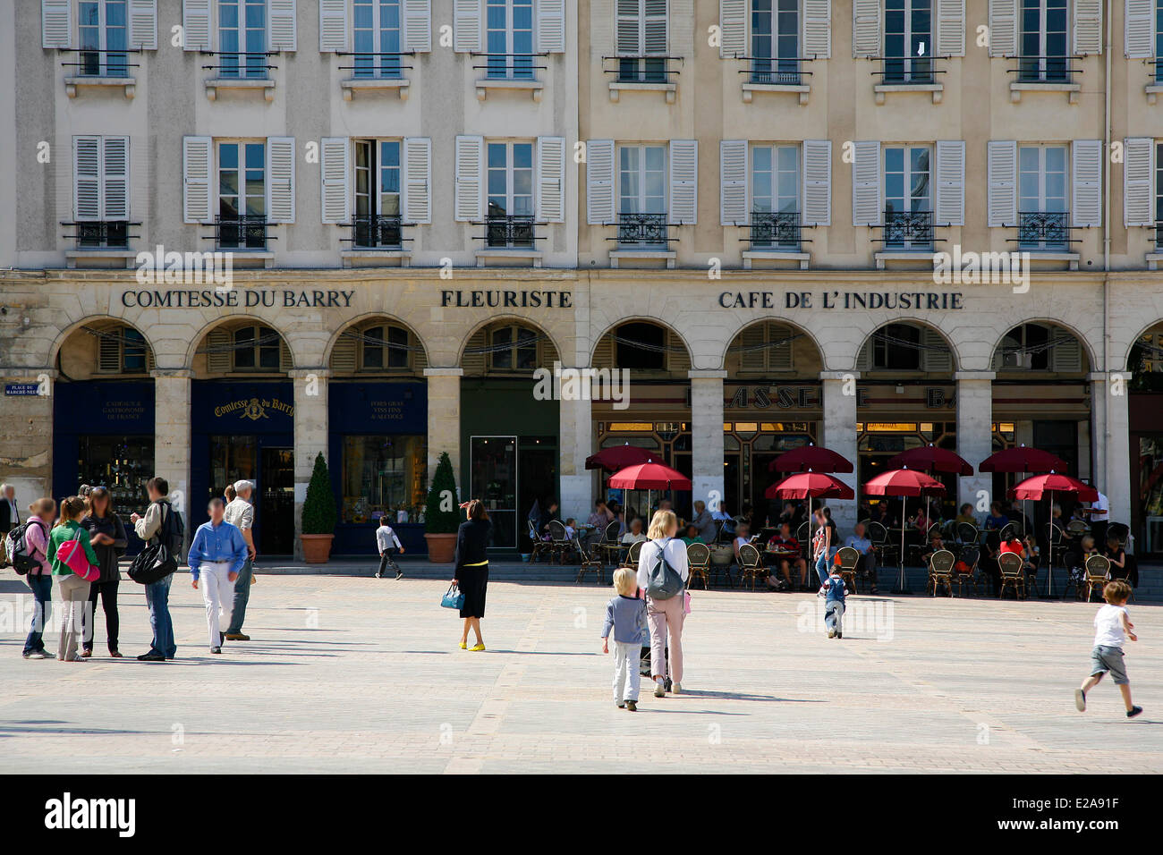 Saint germain en laye cafe hi-res stock photography and images - Alamy