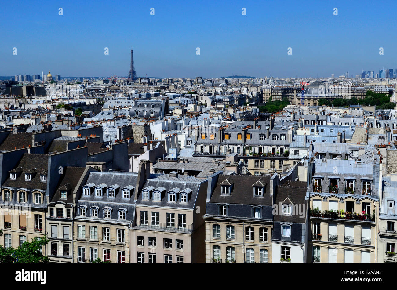 France, Paris, rooftops and the Eiffel Tower in the background seen from the top of Centre Pompidou or Beaubourg, by architects Stock Photo