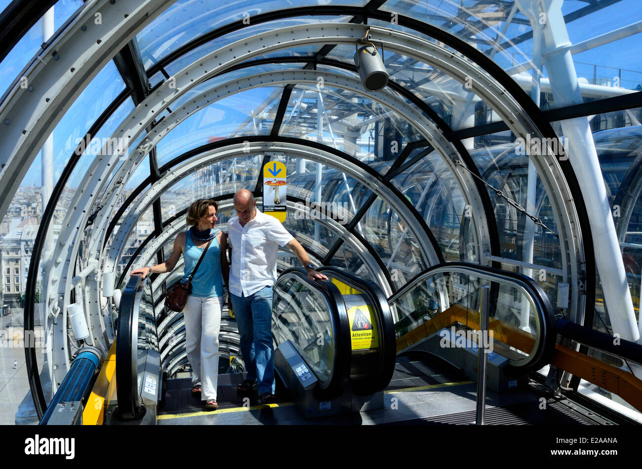 France, Paris, Centre Pompidou or Beaubourg, by architects Renzo Piano, Richard Rogers and Gianfranco Franchin, outside Stock Photo
