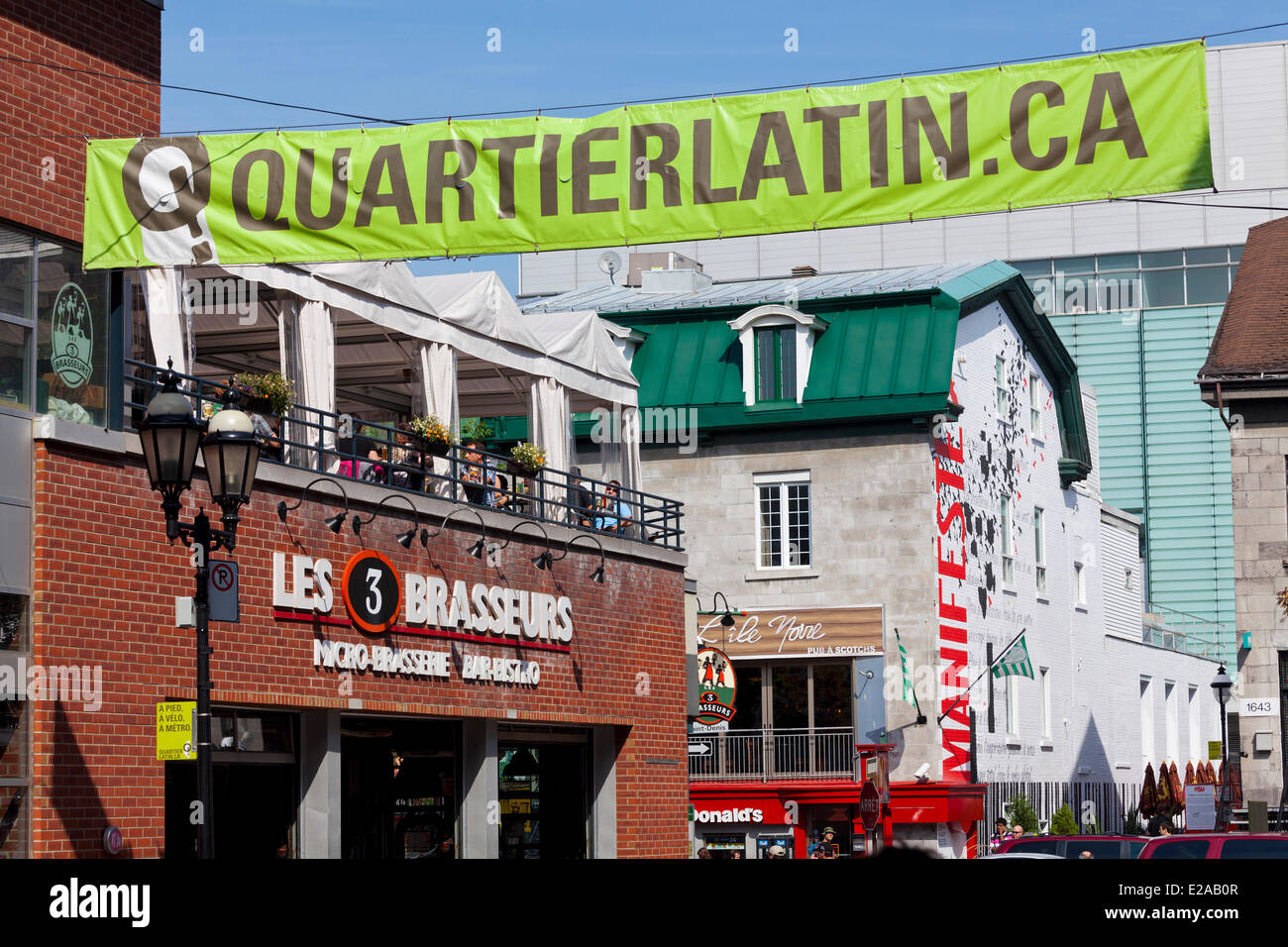 Canada, Quebec Province, Montreal, Latin Quarter, Rue Saint Denis, the restaurant bar The Three Brewers Stock Photo