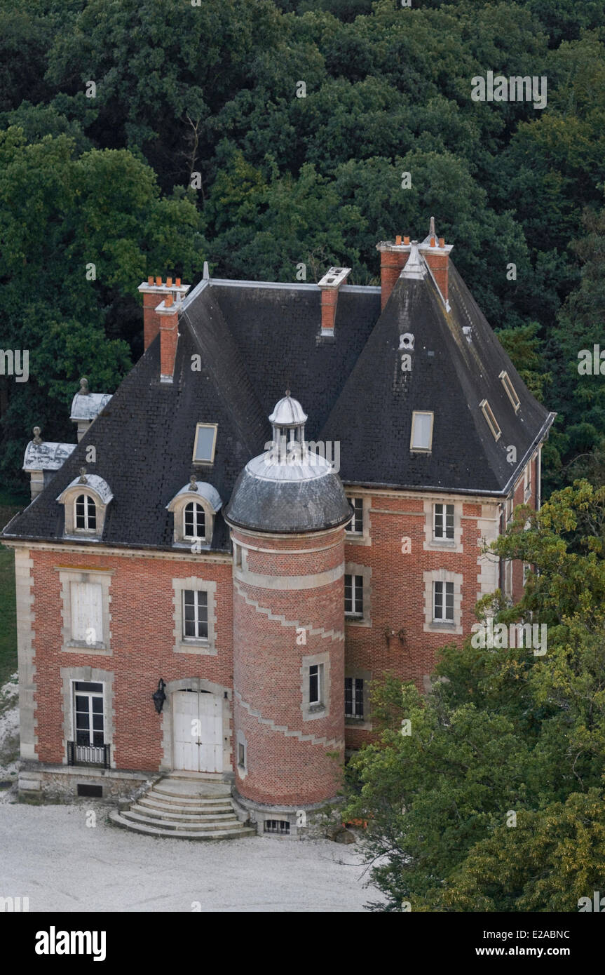 France, Oise, Compiegne and Compiegne forest, flying balloon Valley ...