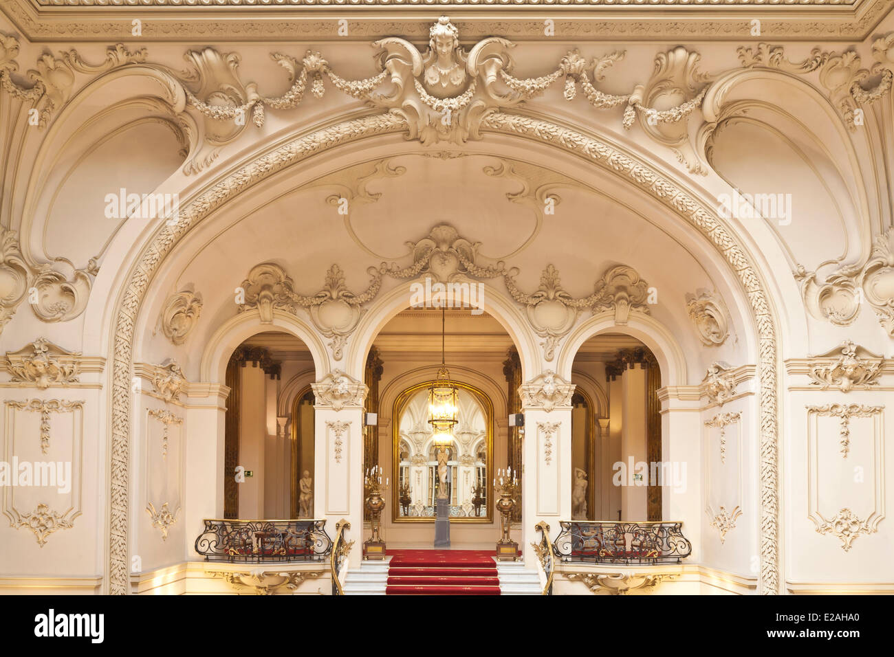 Spain, Madrid, Calle Alcala, Madrid Casino club founded in 1836 and installed in this building opened in 1910, large hall Stock Photo