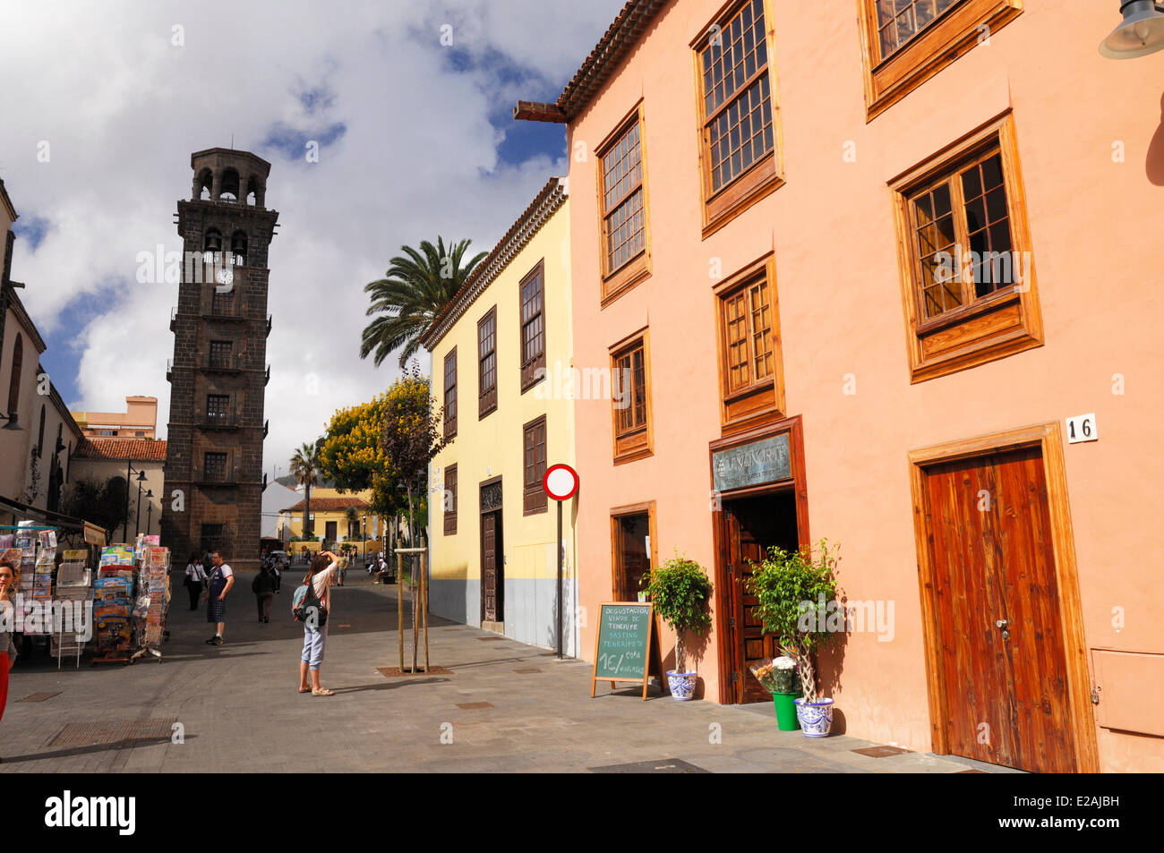 Spain, Canary Islands, Tenerife, La Laguna, conception square, Conception Church and typical houses Stock Photo