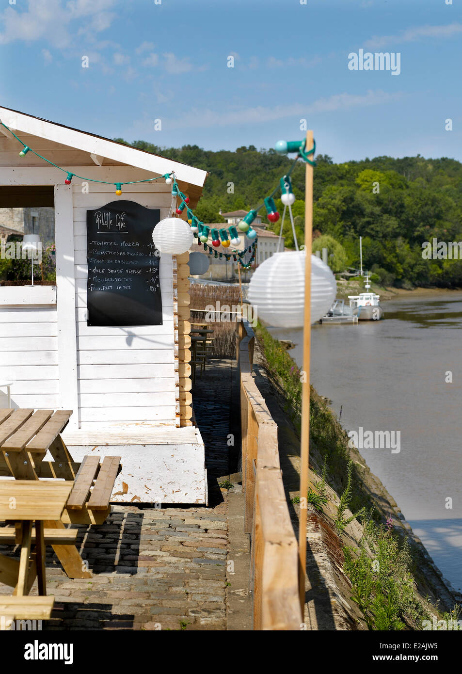 France, Gironde, feature : Le Grand Bordeaux et le bassin d'Arcachon, Bordeaux, Restaurant Caffe Paillote Stock Photo