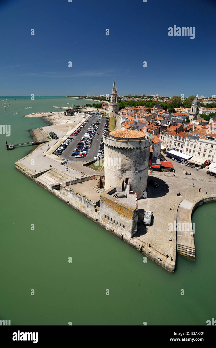 France, Charente Maritime, La Rochelle, tour de la Chaine (the Chain tower) in the old port Stock Photo