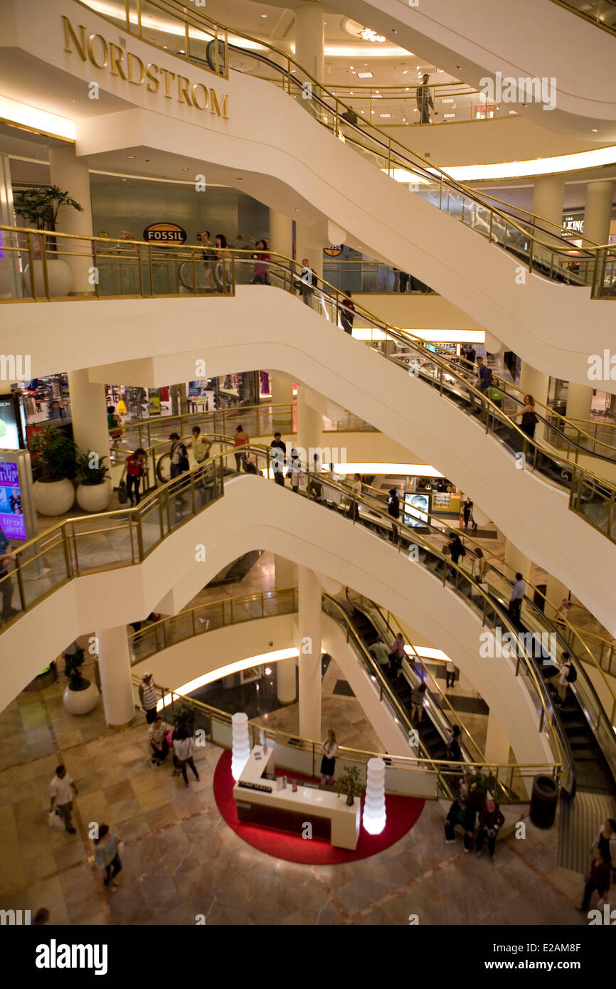 Shopping mall san francisco hi-res stock photography and images