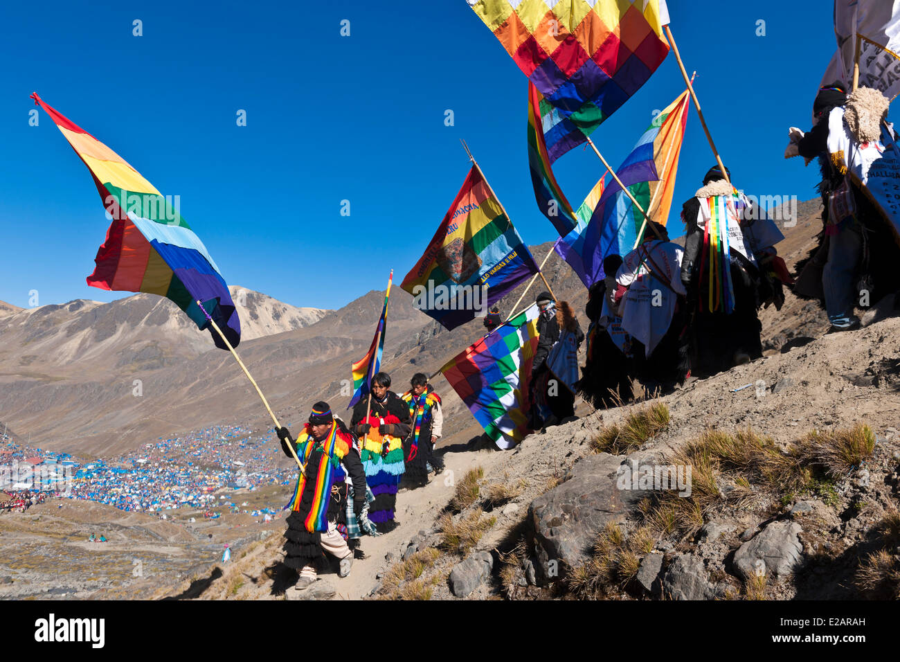 Peru, Cuzco province, Ocongate region, Lord Qoyllur Rit'i Day (or Snow Star Festival), a pilgrimage which takes place at 5000m Stock Photo