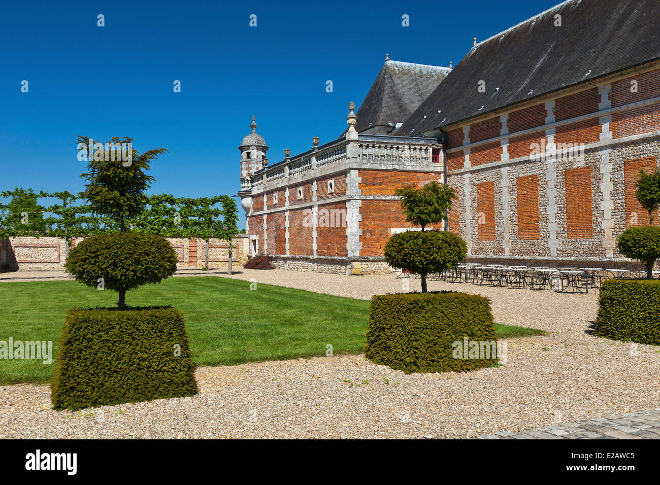 France, Eure, Le Neubourg, Chateau du Champ de Bataille, 17th century castle renovated by