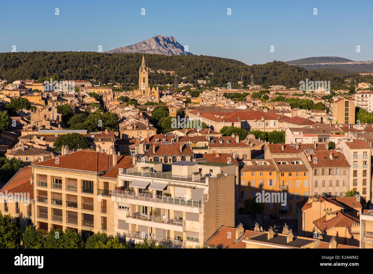 France, Bouches du Rhone, Aix en Provence, Saint Jean de Malte Church and Sainte Victoire mountain Stock Photo