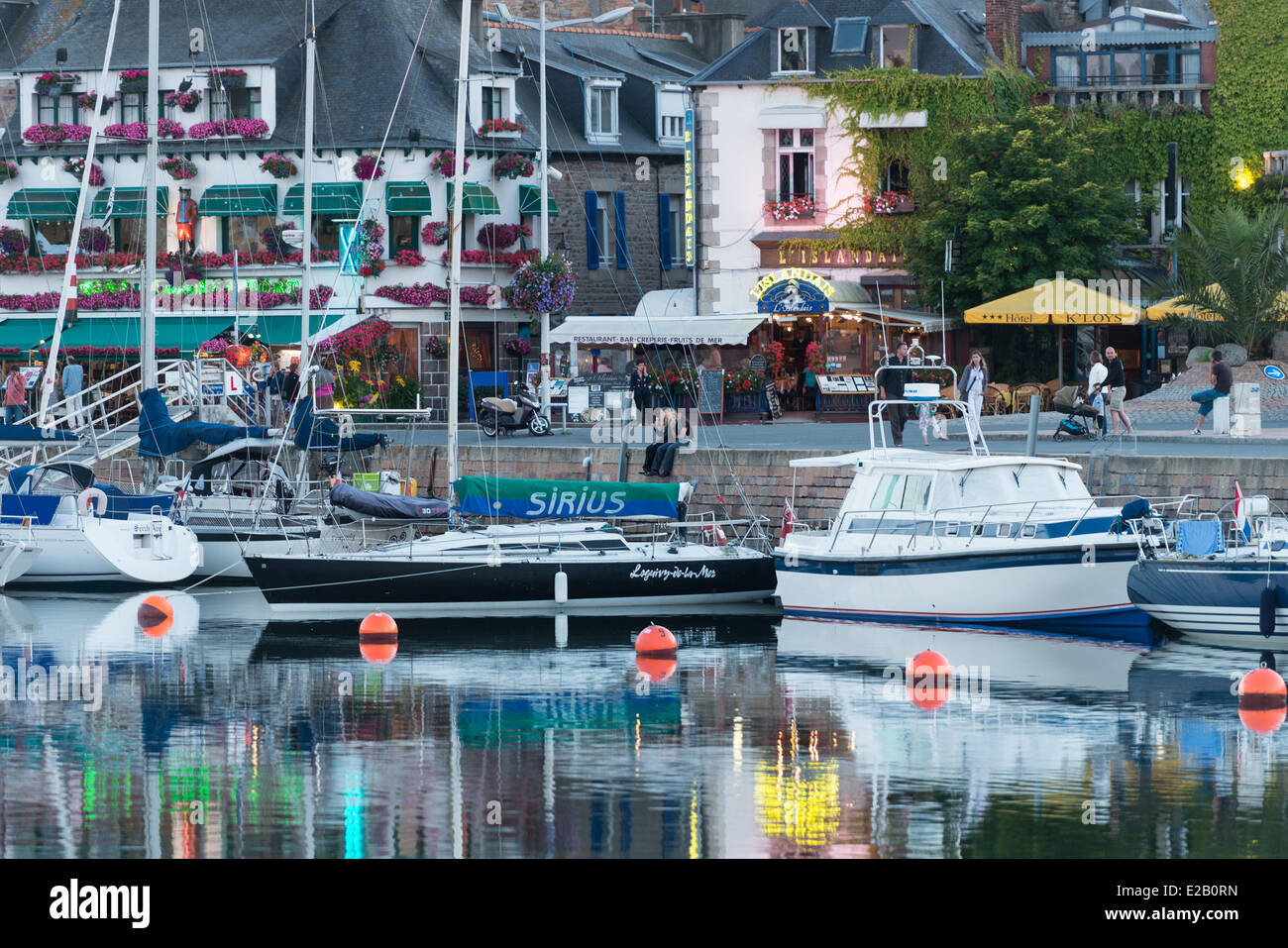 France, Cotes d'Armor, Paimpol, harbour and Quai Morand on a Summer evening Stock Photo