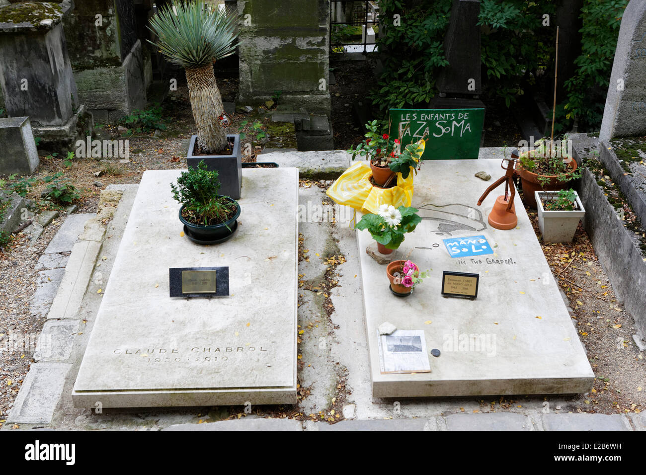 France, Paris, Pere Lachaise cemetery, Claude Chabrol film maker and Mano Solo singer tombs Stock Photo