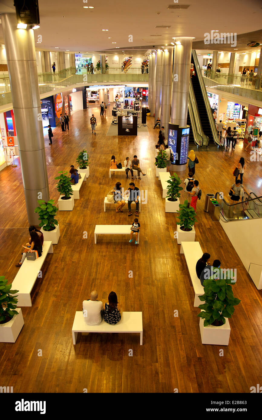 Singapore, ION Orchard mall Stock Photo Alamy