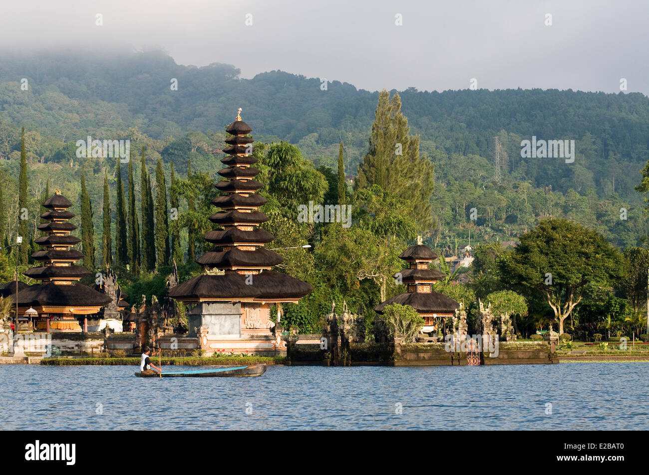 Indonesia, Bali, near Bedugul, temple Pura Ulun Danu Bratan lake at sunrise Stock Photo