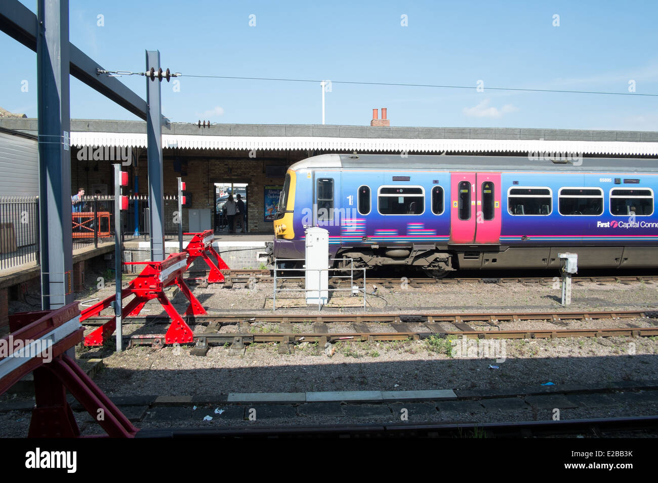 train at King's Lynn railway Station Stock Photo Alamy