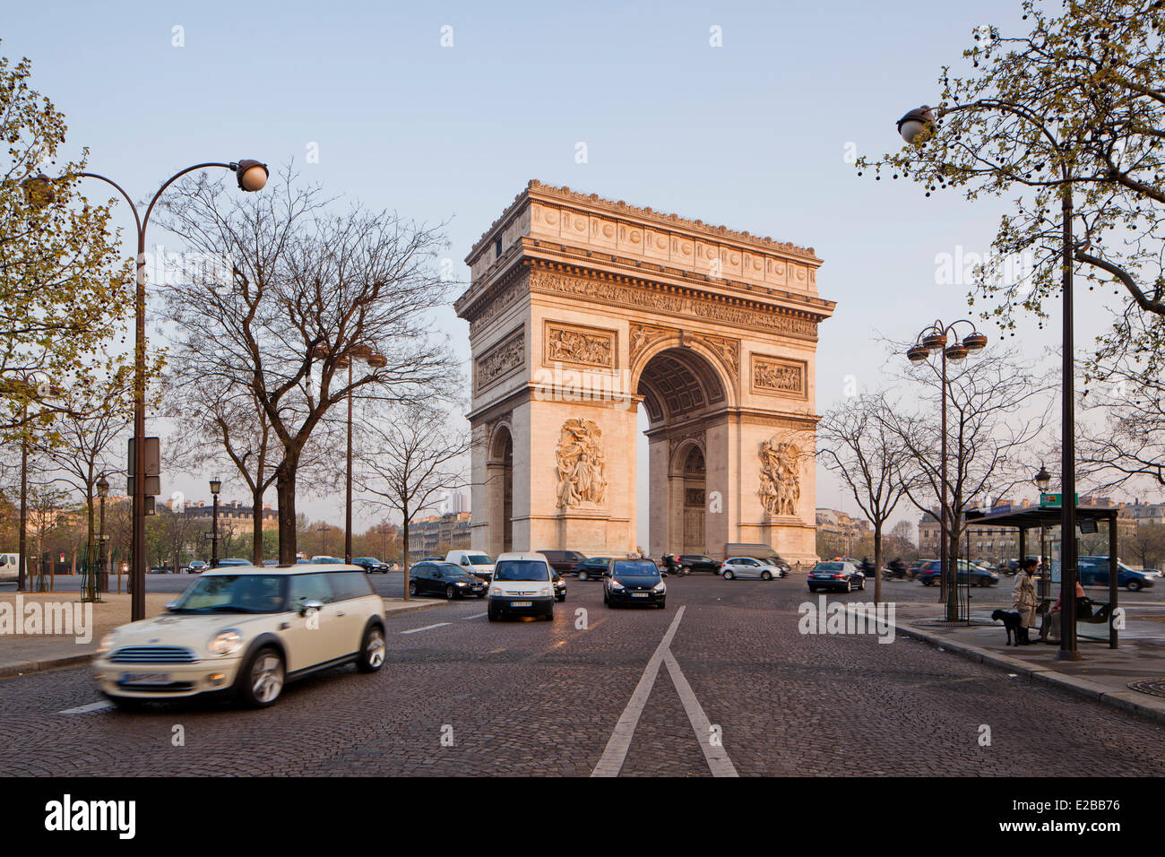 France, Paris, Arc de Triomphe on Place de l'Etoile Stock Photo