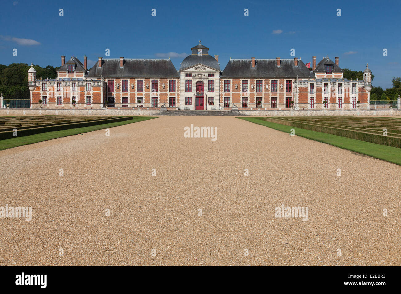 France, Eure, Le Neubourg, Chateau du Champ de Bataille, 17th century castle renovated by