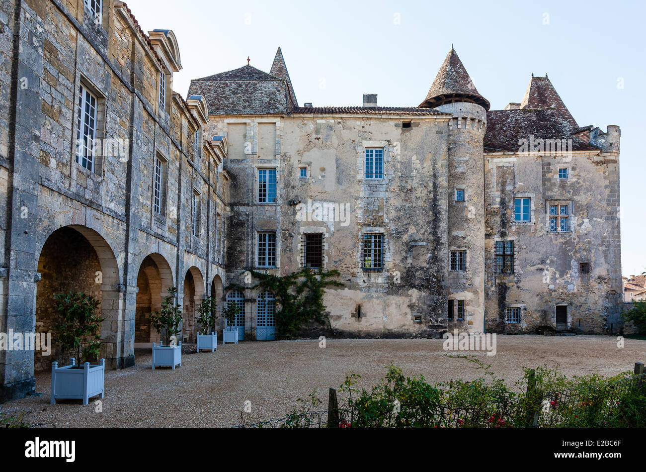 France, Dordogne, Perigord Vert, Saint Jean de Cole, labelled The Most Beautiful Villages of France, castle Stock Photo