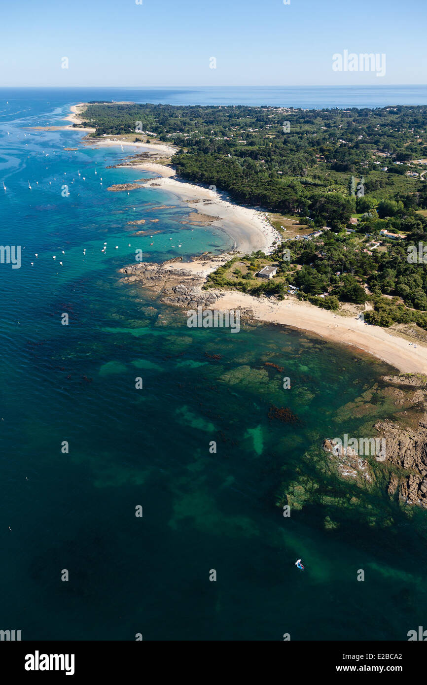 France, Vendee, Ile d'Yeu, Pointe Gauthier and the north coast (aerial view) Stock Photo