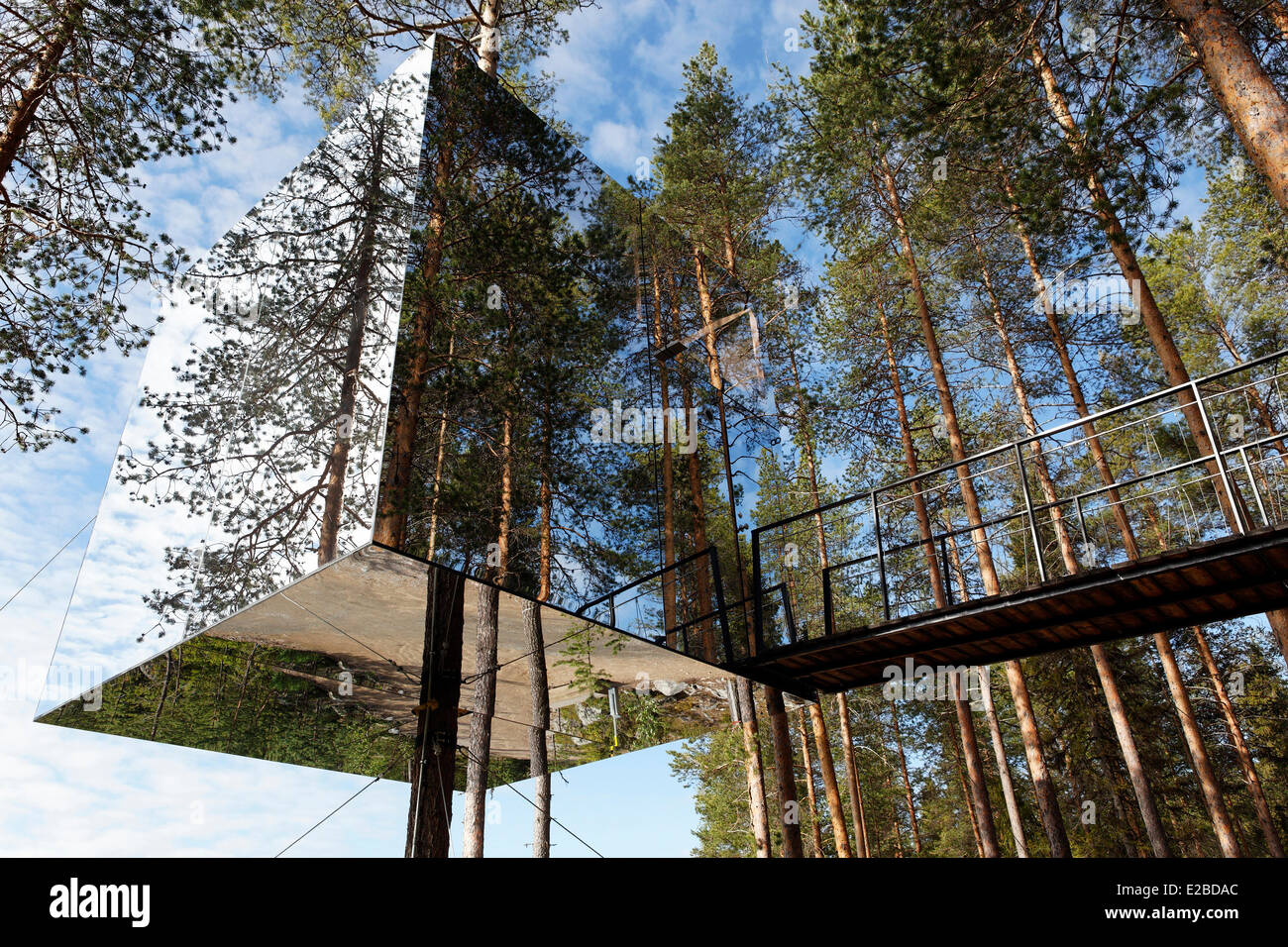 Mirror cube sweden hires stock photography and images Alamy