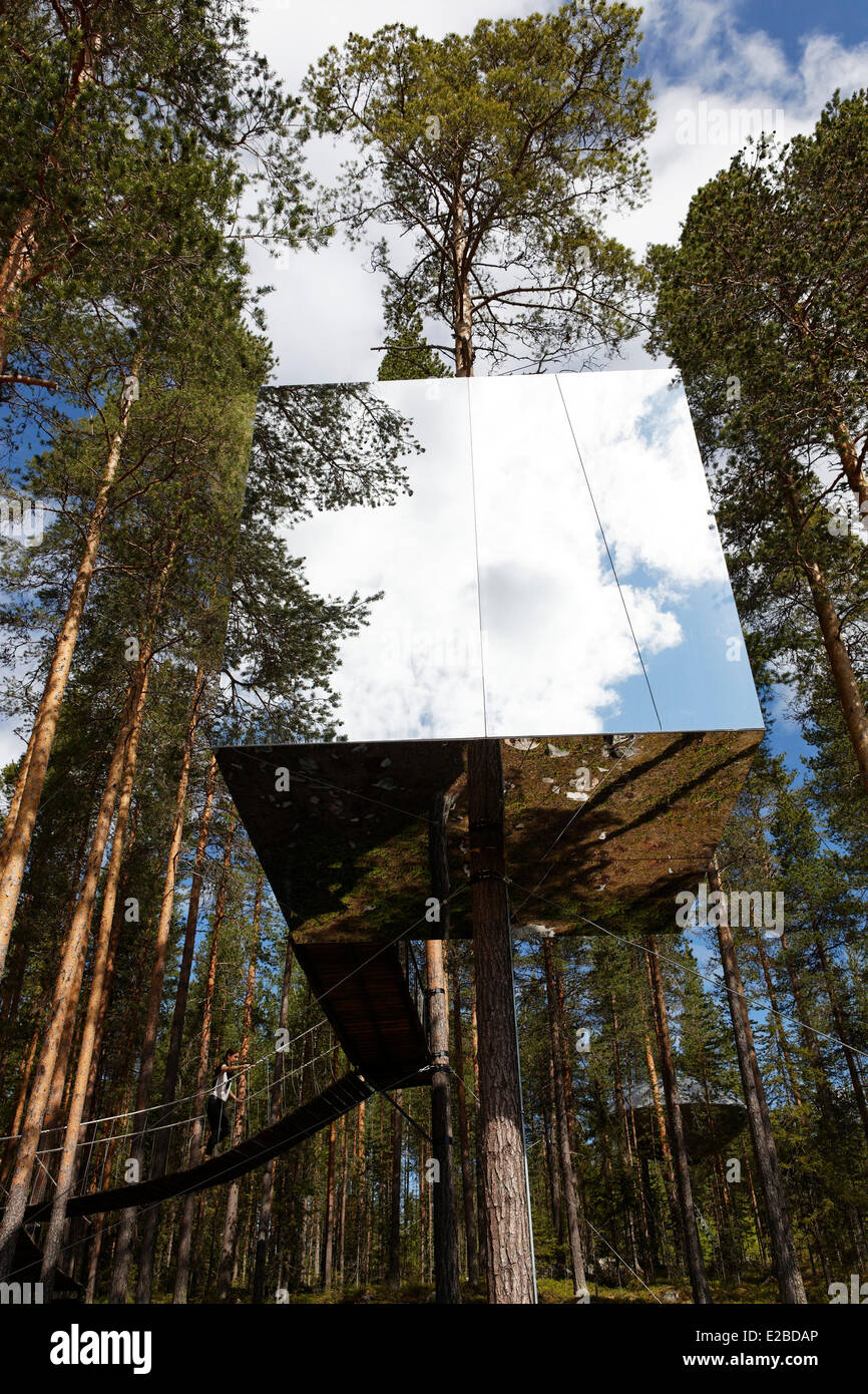 Sweden, Lapland, Norrbotten County, Harads, Treehotel, Cube hut Stock Photo