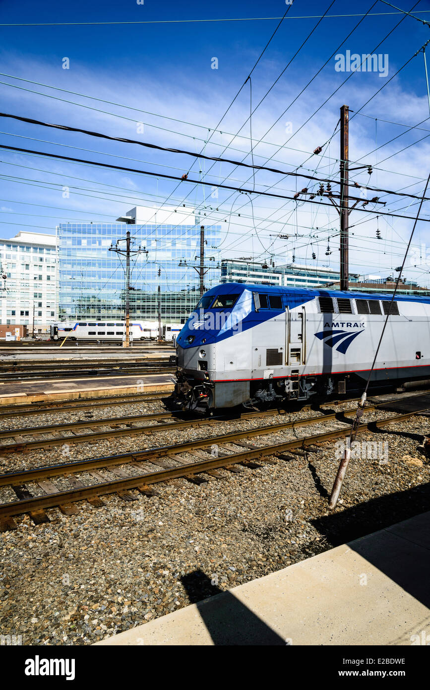 Amtrak P42DC No 124 approaching Union Station, Washington