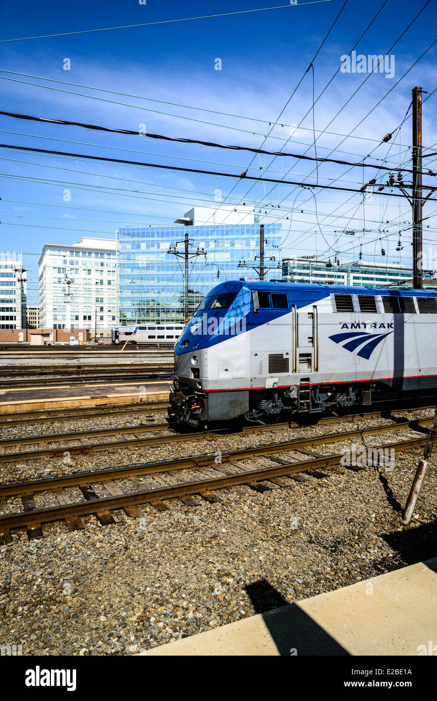 Amtrak P42DC No 124 approaching Union Station, Washington