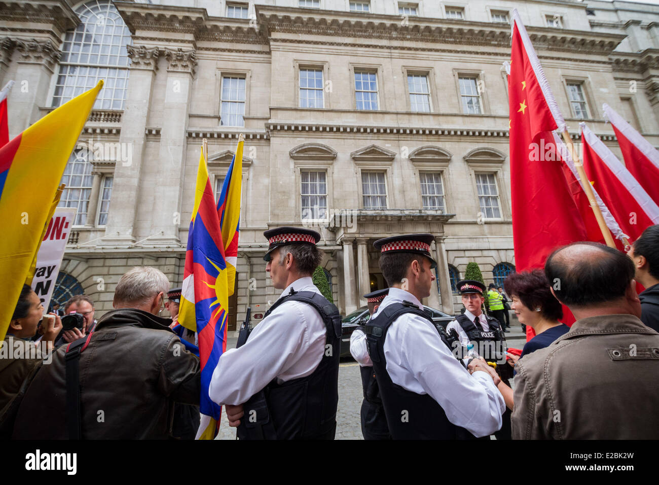 London, UK. 18th June, 2014. Free Tibet Protesters clash with pro Chinese government supporters in London Credit:  Guy Corbishley/Alamy Live News Stock Photo