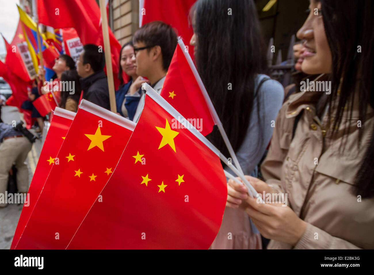 London, UK. 18th June, 2014. Free Tibet Protesters clash with pro Chinese government supporters in London Credit:  Guy Corbishley/Alamy Live News Stock Photo