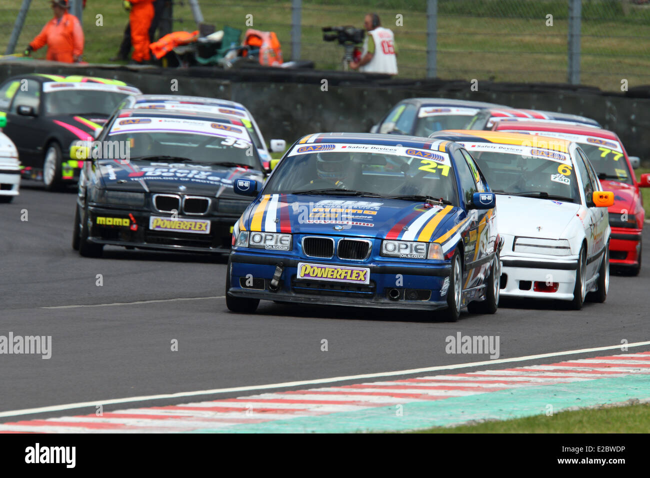 Cars racing at Castle Combe Circuit Stock Photo - Alamy