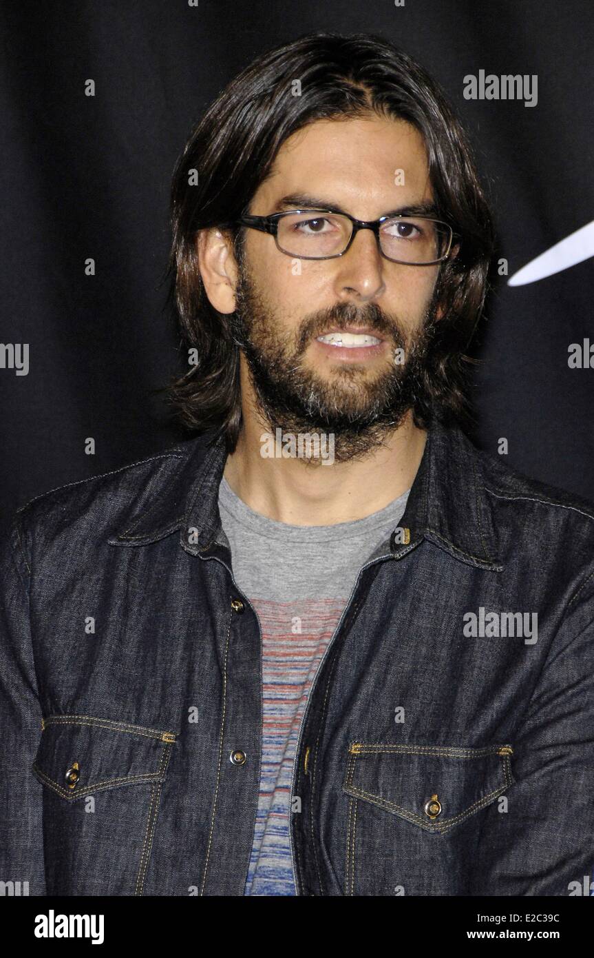 Los Angeles, CA, USA. 18th June, 2014. Rob Bourdon at the induction ceremony for Guitar Center RockWalk Inducts Linkin Park, Sunset Boulevard, Los Angeles, CA June 18, 2014. Credit:  Michael Germana/Everett Collection/Alamy Live News Stock Photo