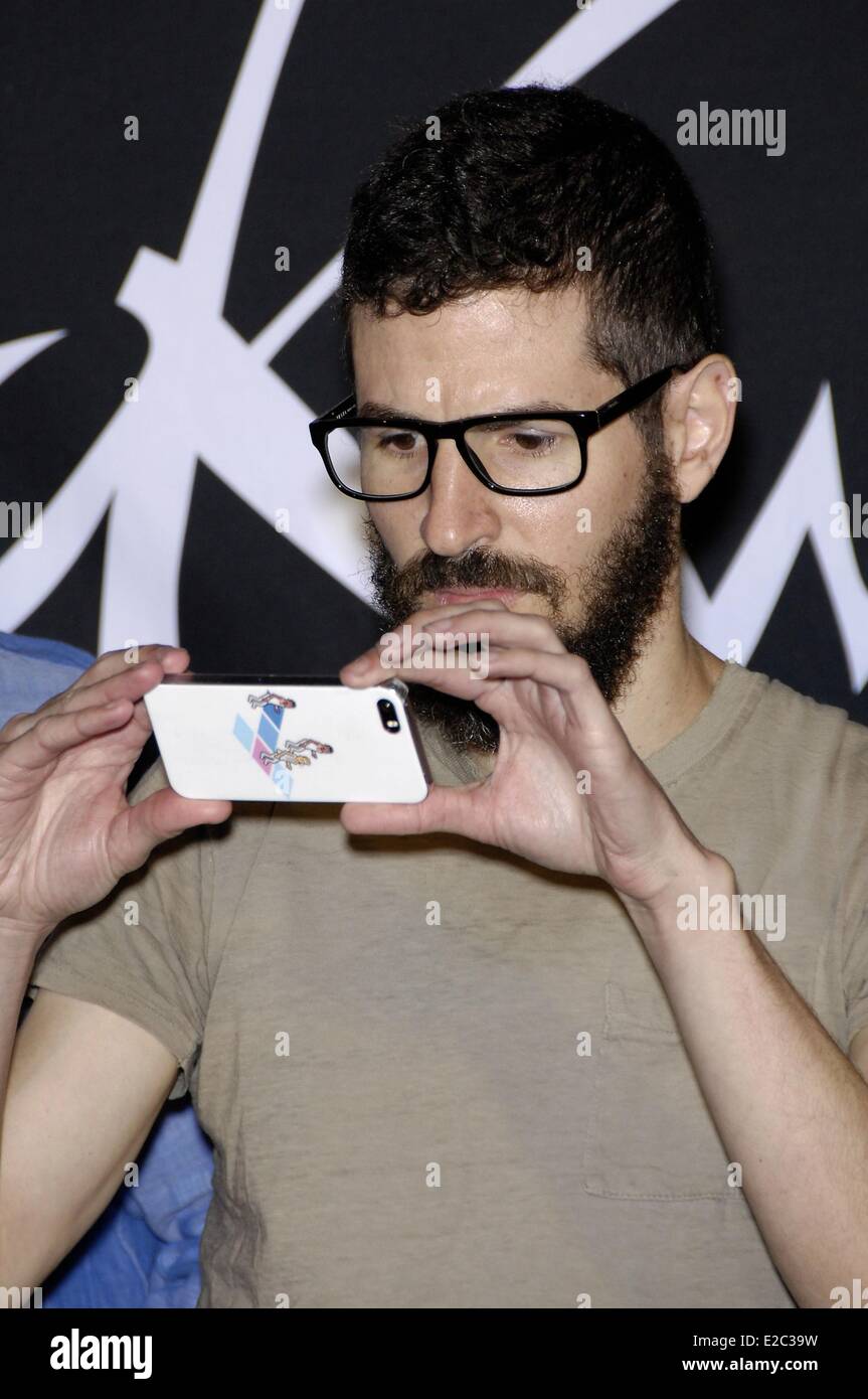 Los Angeles, CA, USA. 18th June, 2014. Brad Delson at the induction ceremony for Guitar Center RockWalk Inducts Linkin Park, Sunset Boulevard, Los Angeles, CA June 18, 2014. Credit:  Michael Germana/Everett Collection/Alamy Live News Stock Photo
