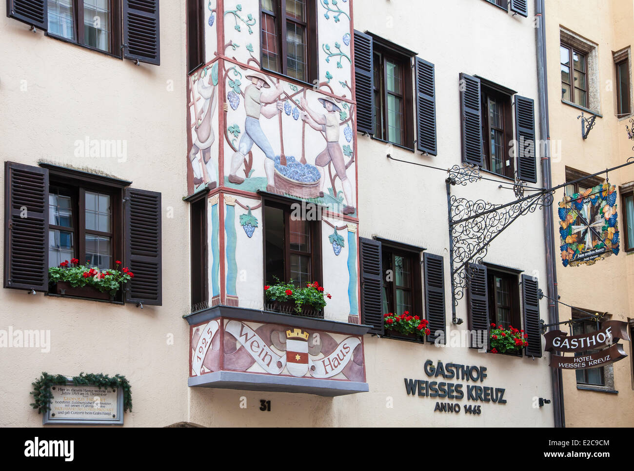 Austria, Tyrol, Innsbruck, decorated house where Mozart lived Stock Photo