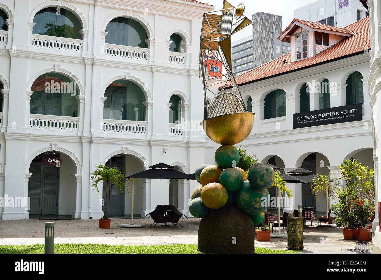 Singapore, the Singapore Art Museum on Bras Basah road Stock Photo Alamy