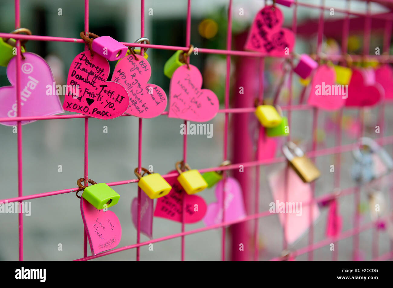 Singapore, padlocks of luck at the shopping Centre Central along Clarke Quay Stock Photo Alamy