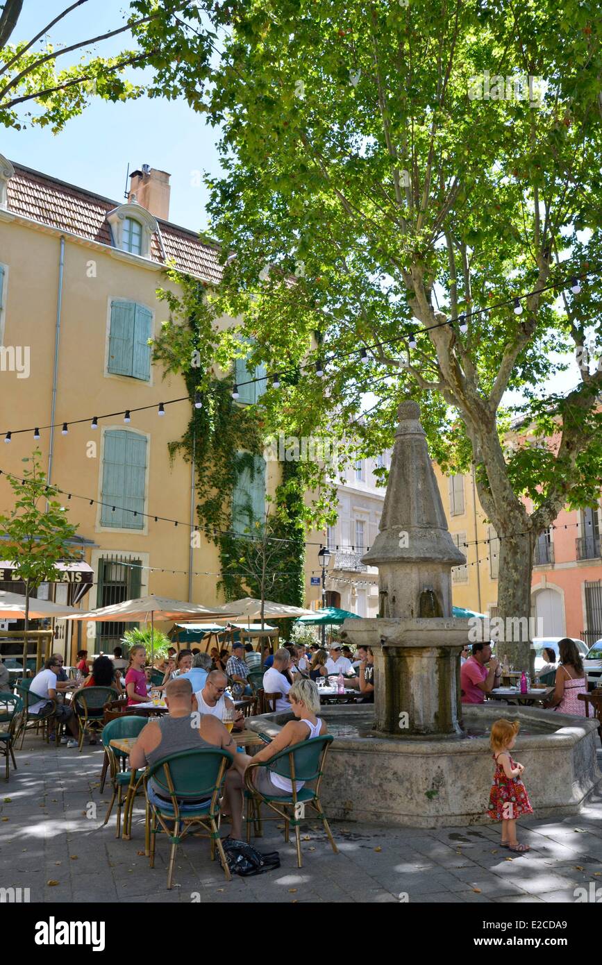 France, Herault, Beziers, square of the Revolution, terrace of restaurants around one stone