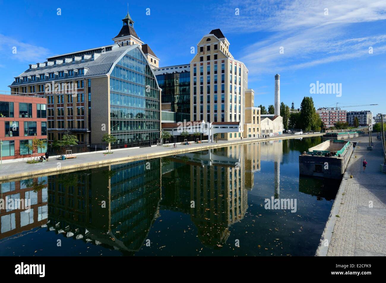 France, Seine Saint Denis, Pantin, Pantin great windmills, former  industrial flour milling created in 1884 and converted into office  buildings by the architects Reichen et Robert for the BNP Paribas  Securities Services,
