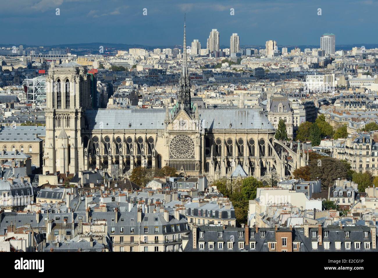 France, Paris, Ile de la Cite, Notre Dame Cathedral, the chevet and the spire dominates the statues of green copper of twelve apostles with the symbols of four evangelists Stock Photo