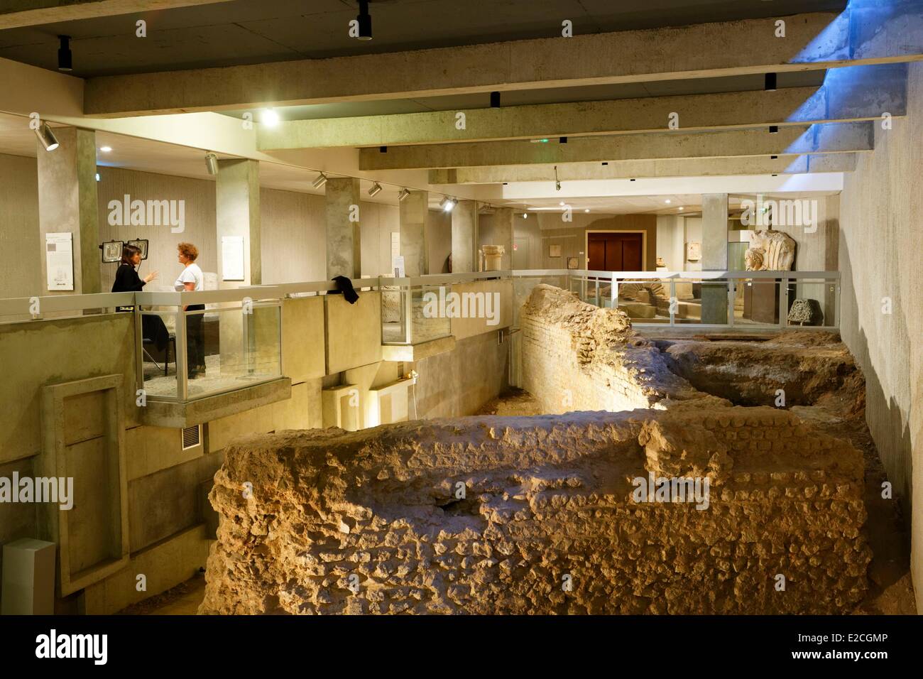 France, Vienne, Poitiers, Sainte Croix museum, thermae Stock Photo Alamy