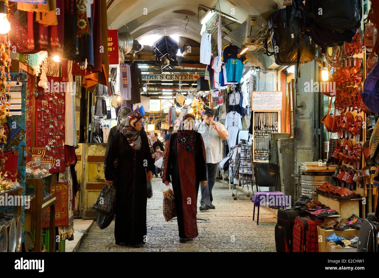 Israel, Jerusalem, holy city, old town listed as World Heritage by UNESCO, Market street (souk Khan El Zeit) in Muslim District Stock Photo