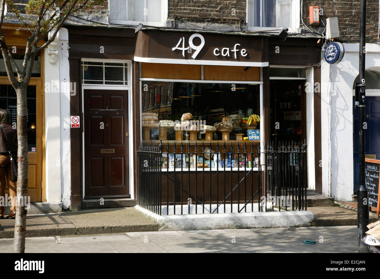 49 Cafe on Marchmont Street, Bloomsbury, London, UK Stock Photo