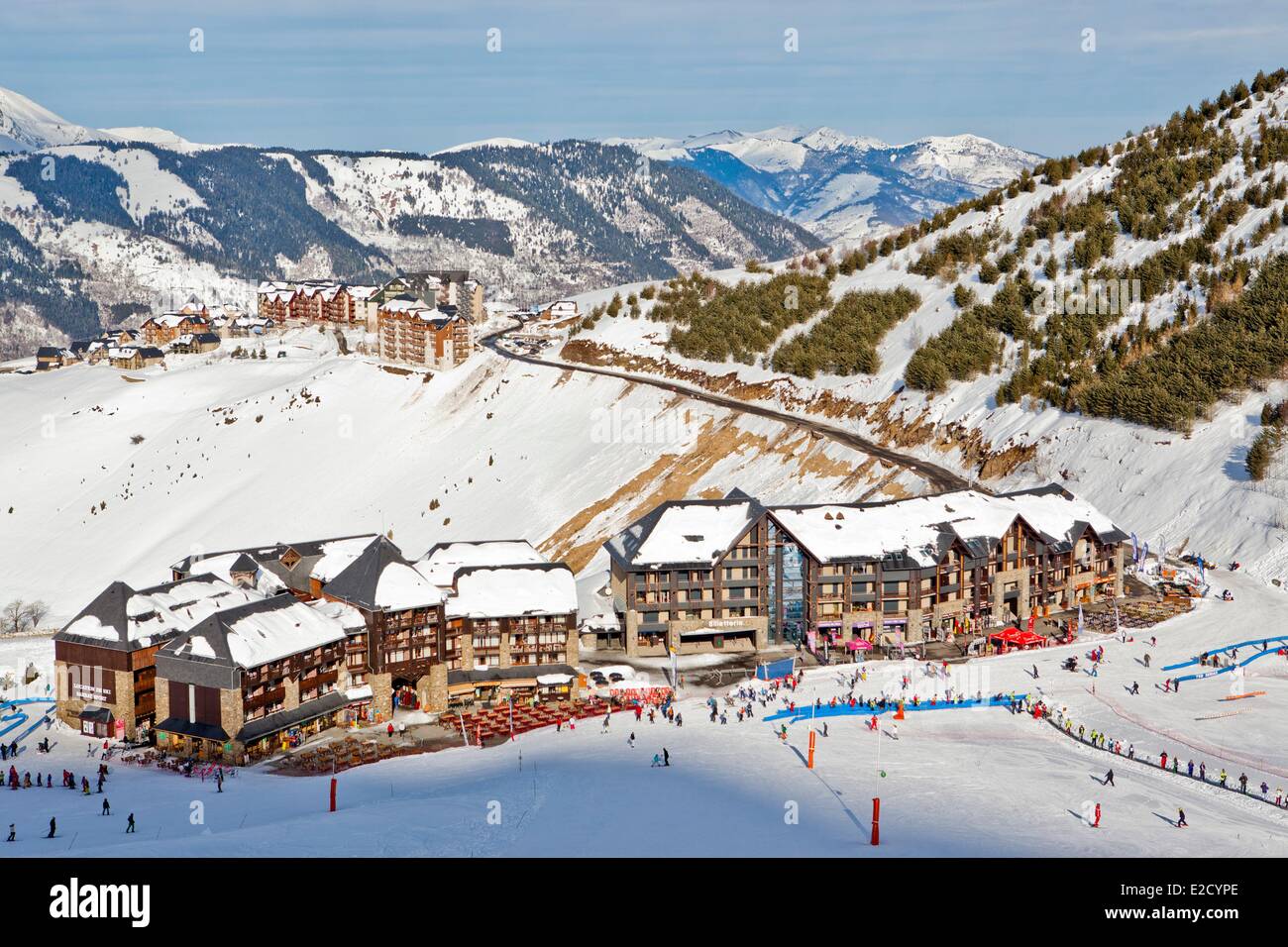 France Hautes Pyrenees ski resort of Peyragudes Peyresourde slopes Stock  Photo - Alamy